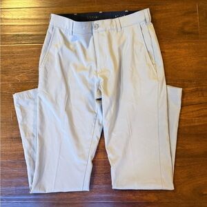 Men’s IZOD Golf Pants Grey size 30